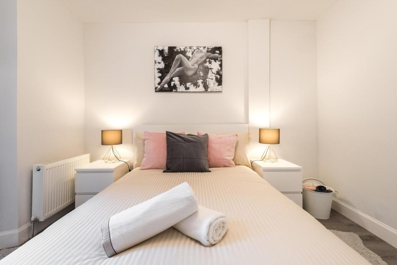 1bed, Ground Floor, Private Entrance Apartment *