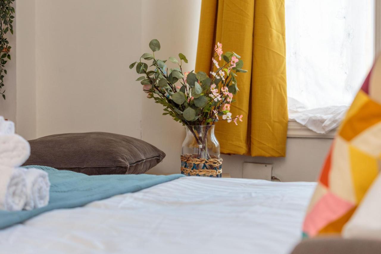 Warm 1bed Flat Leith Walk Edinburgh