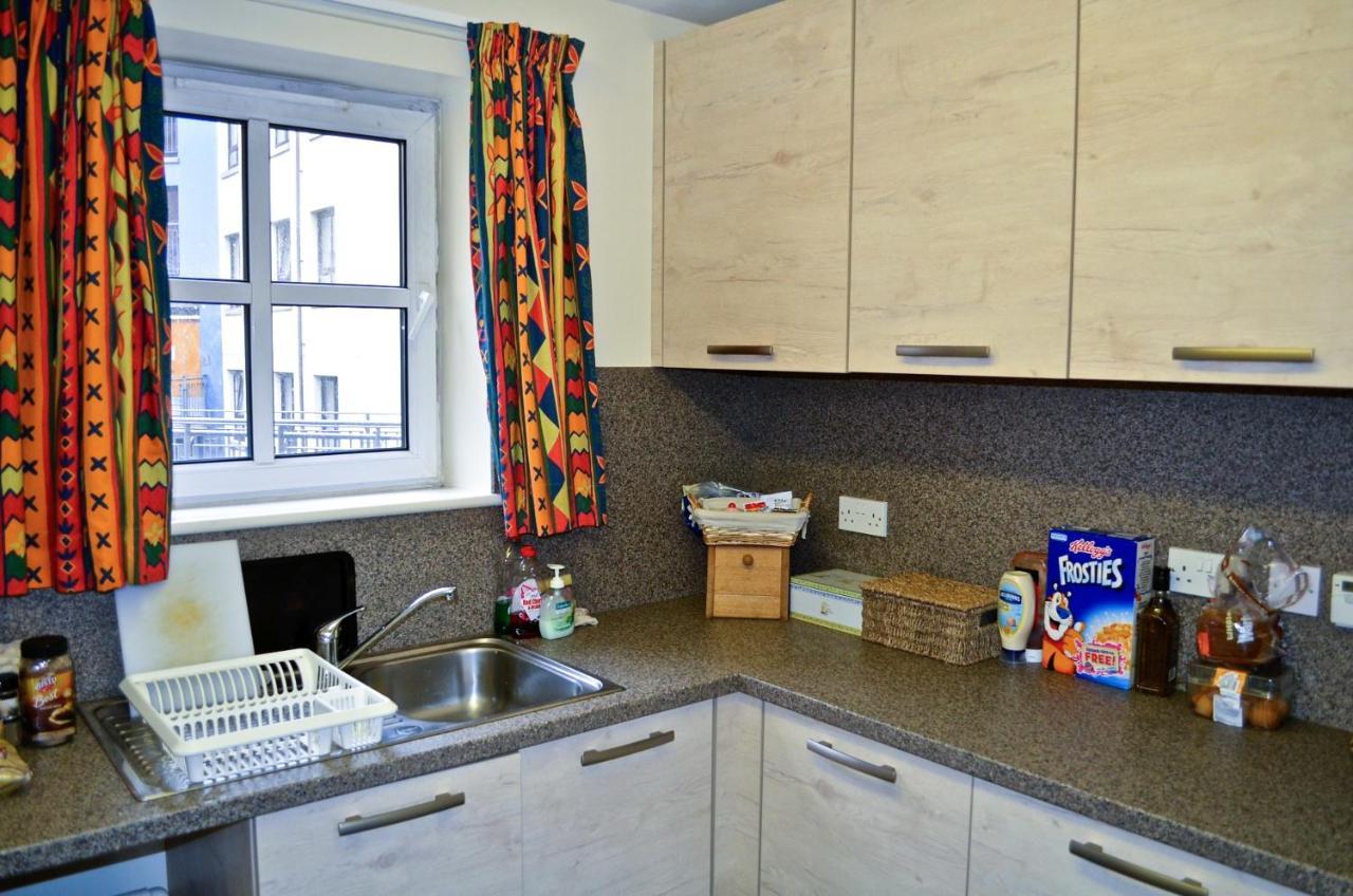 Darroch Court - Self Catering Flats Apartment *