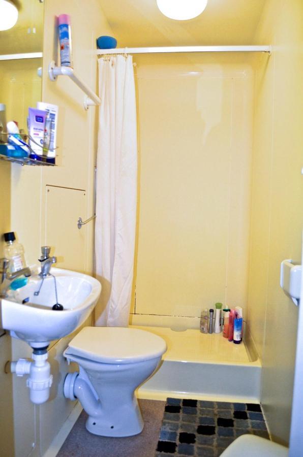 Darroch Court - Self Catering Flats Apartment *