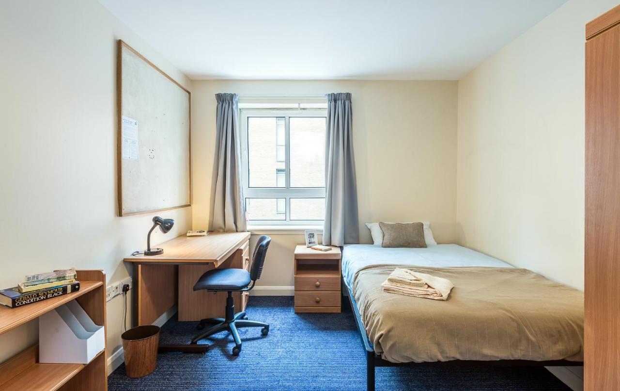 Apartment Darroch Court - Self Catering Flats *