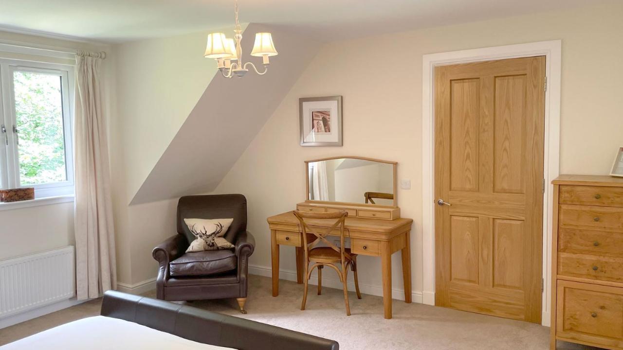 Estate At Carberry Tower Holiday home *