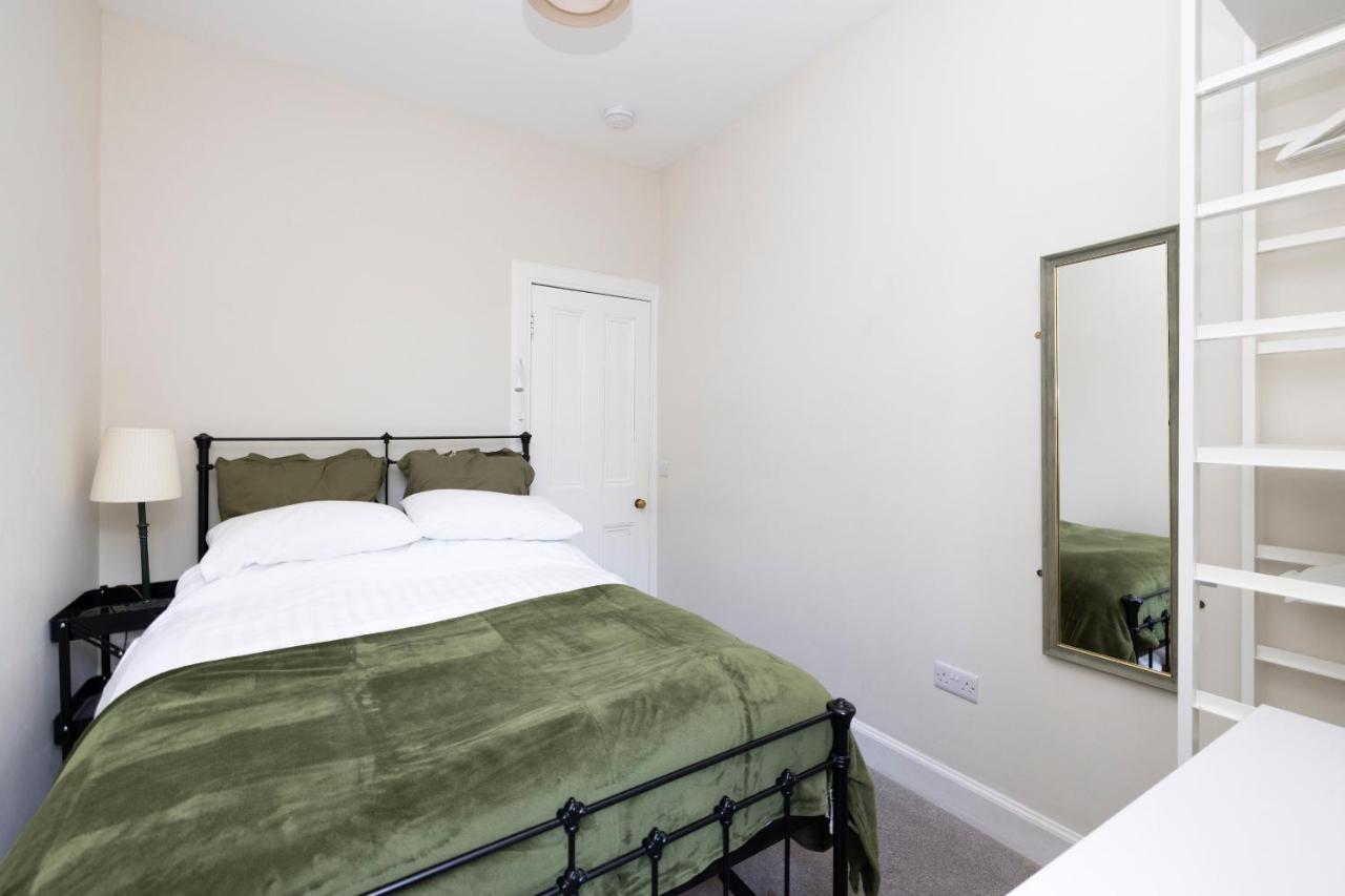 Apartment Holyrood Park Views *