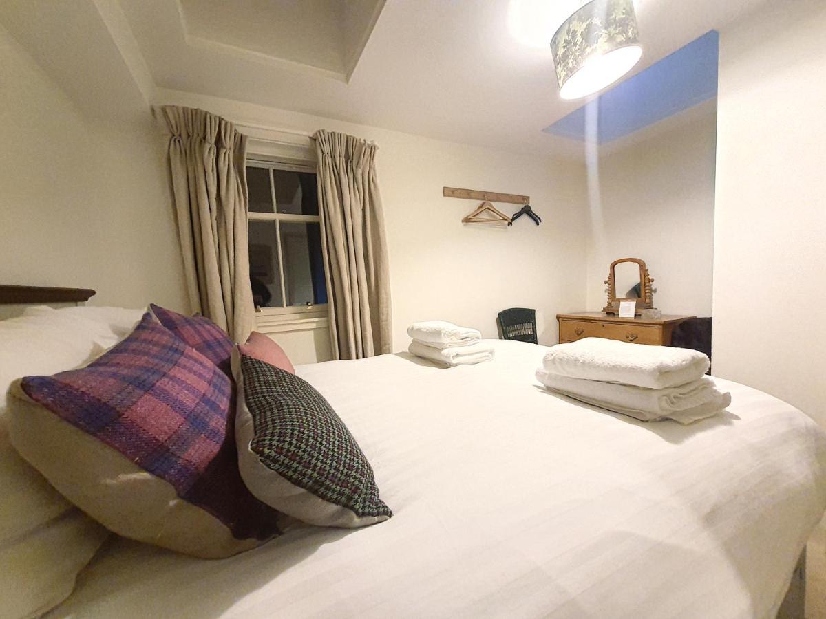 2-bedroom With Parking - Ground Floor * Edinburgh