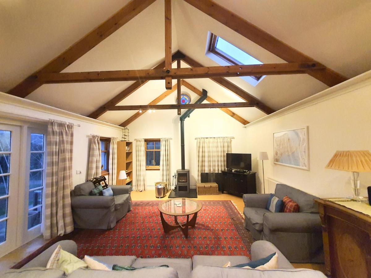 2-bedroom With Parking - Ground Floor Apartment