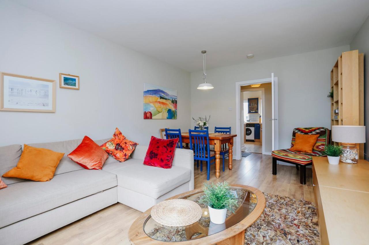 2-bedroom Old Town Apartment