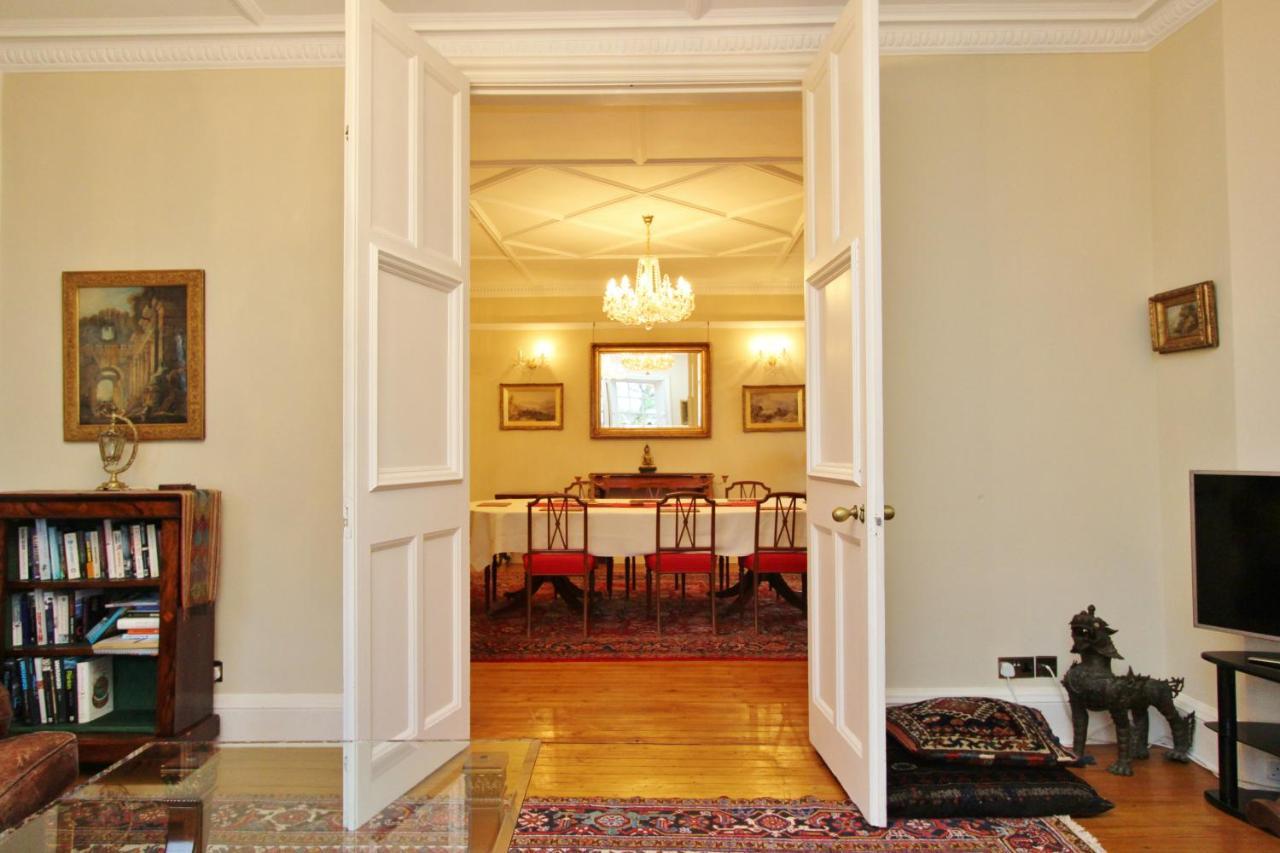 Apartment Elegant 3-bedroom Ramsay Garden In Centre *