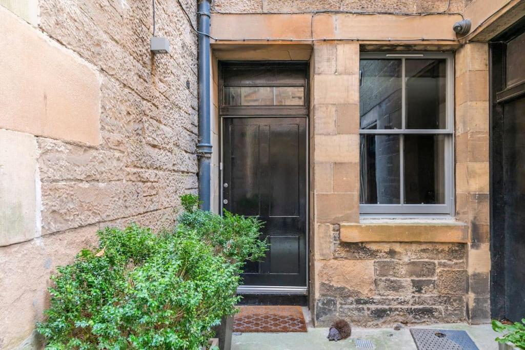 Apartment Immaculate 3 Bed With Private Entrance In Inverleith *