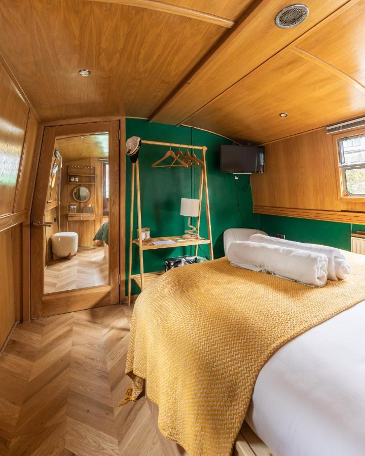 Botel - Houseboats Edinburgh