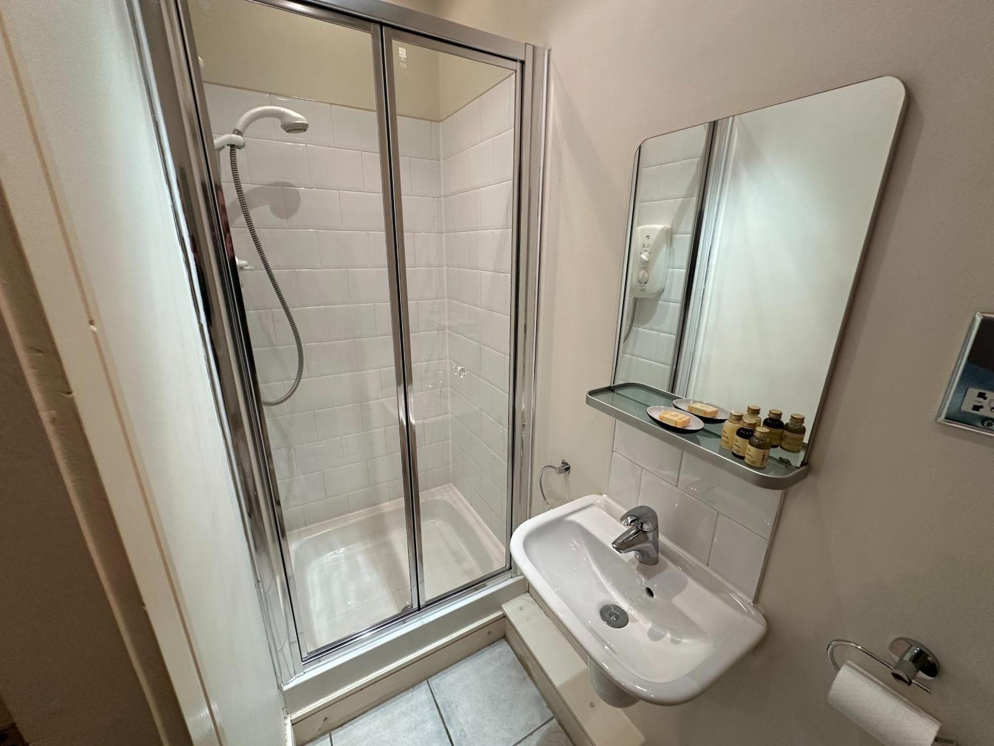 Thistle Lane Apartment *