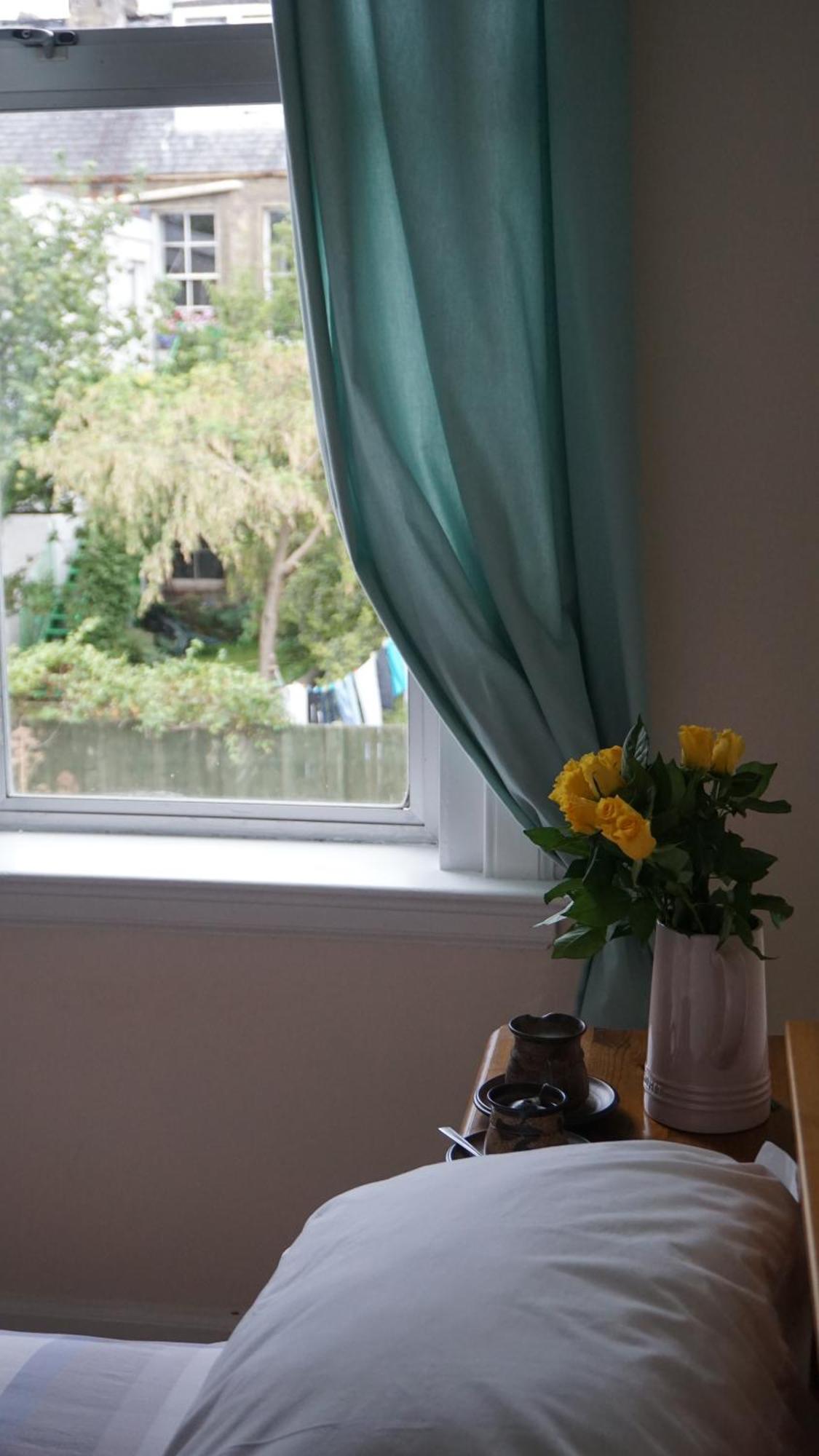 Dryden Gardens Homestay Edinburgh
