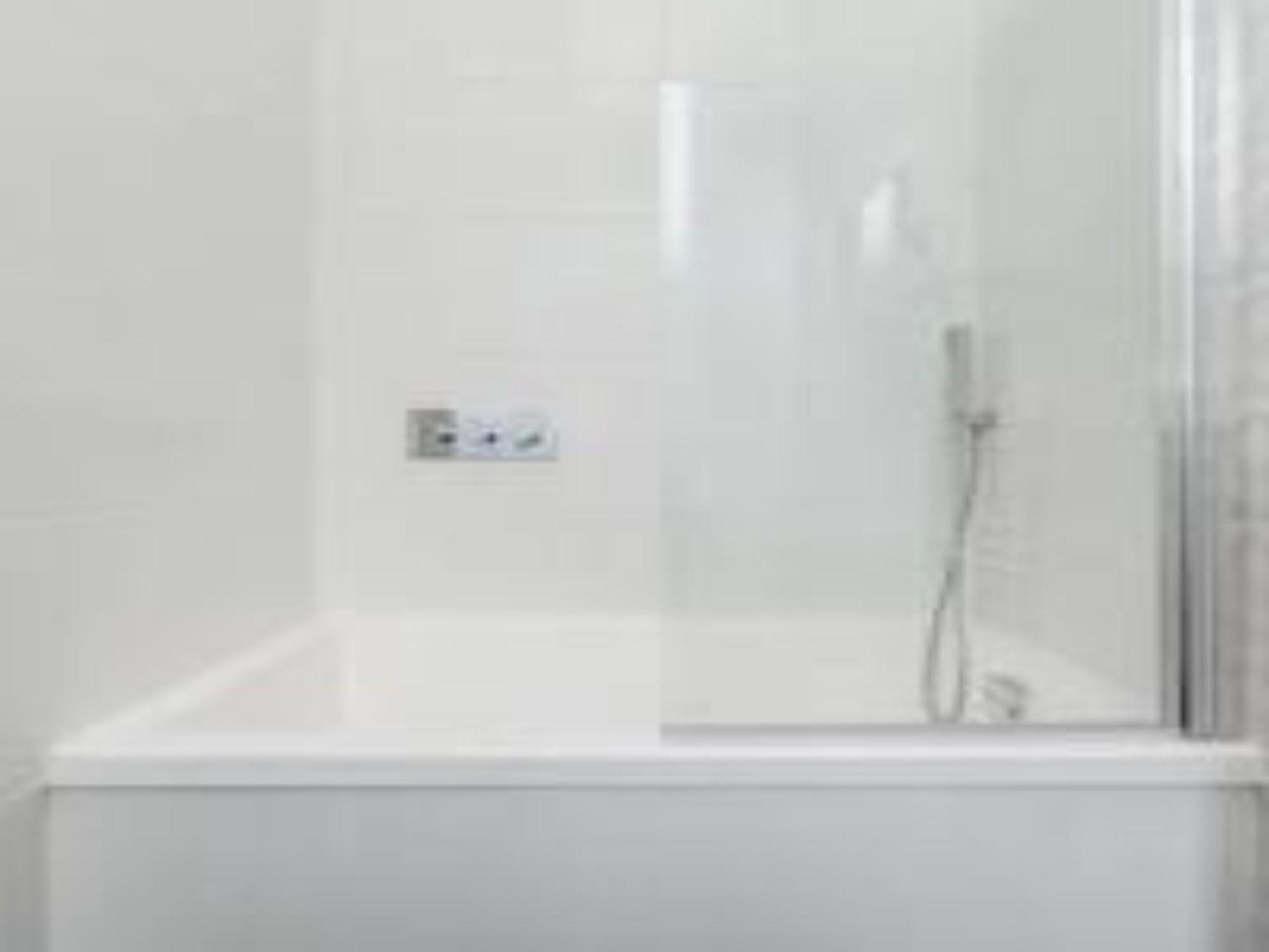 Pass The Keys Main Door 3 Bed With Free Parking Apartment *