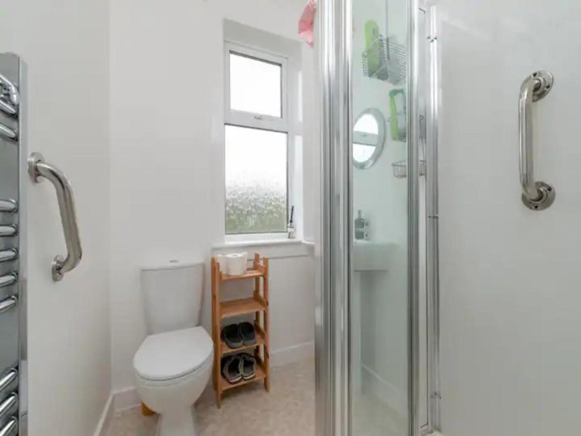 Pass The Keys Spacious Murrayfield Flat Ferienhaus *