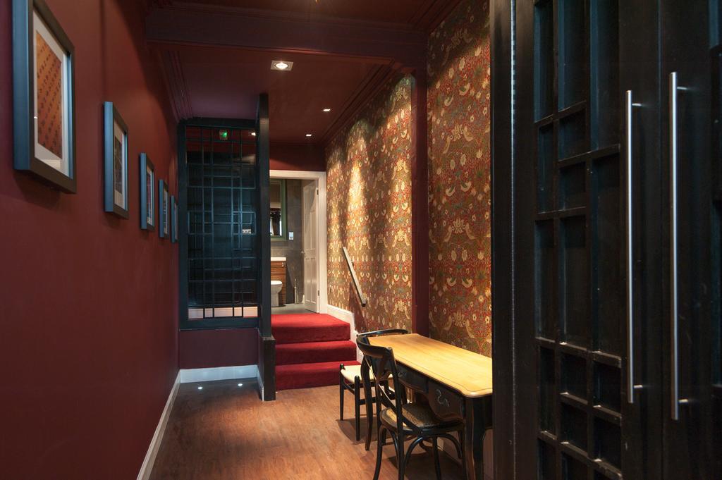 Retreat 4* Edinburgh