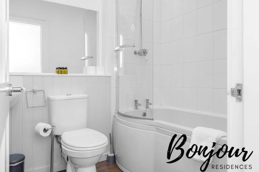 Apartment Clichy Ground Floor 1br-1 Ba, Shared Garden Access By Bonjour Residences Edinburgh