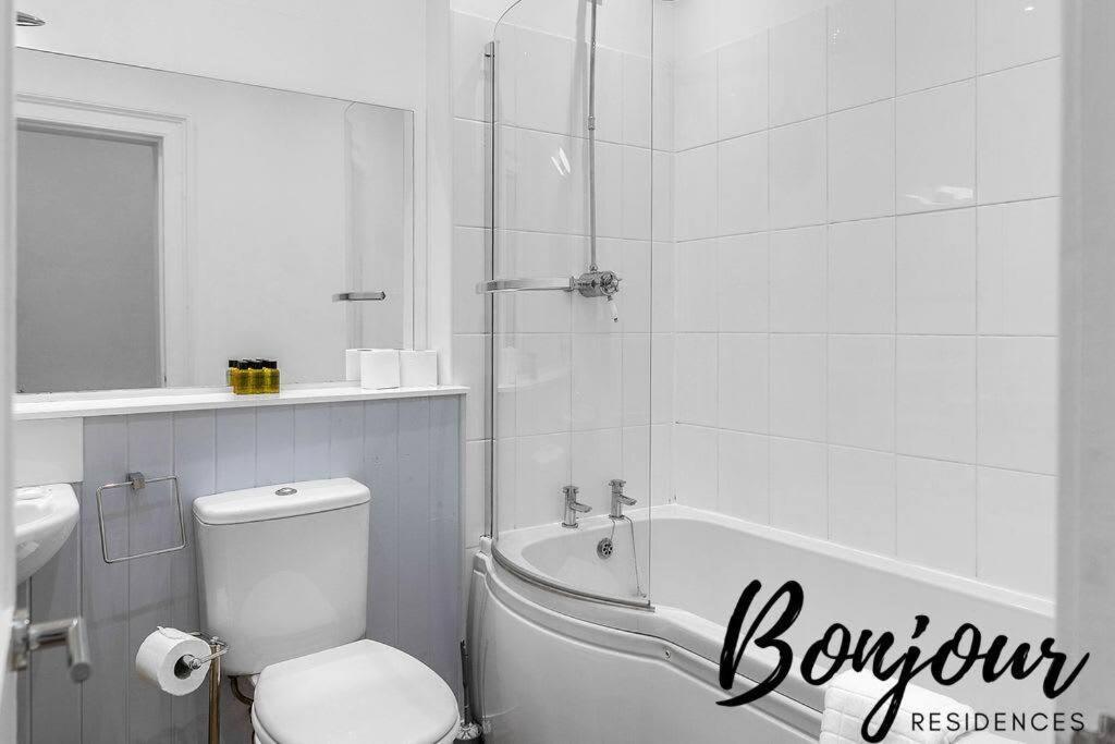 Clichy Ground Floor 1br-1 Ba, Shared Garden Access By Bonjour Residences Apartment Edinburgh