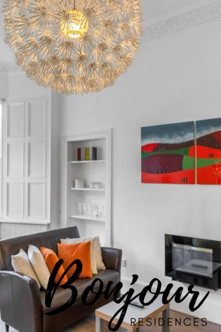 Clichy Ground Floor 1br-1 Ba, Shared Garden Access By Bonjour Residences * Edinburgh