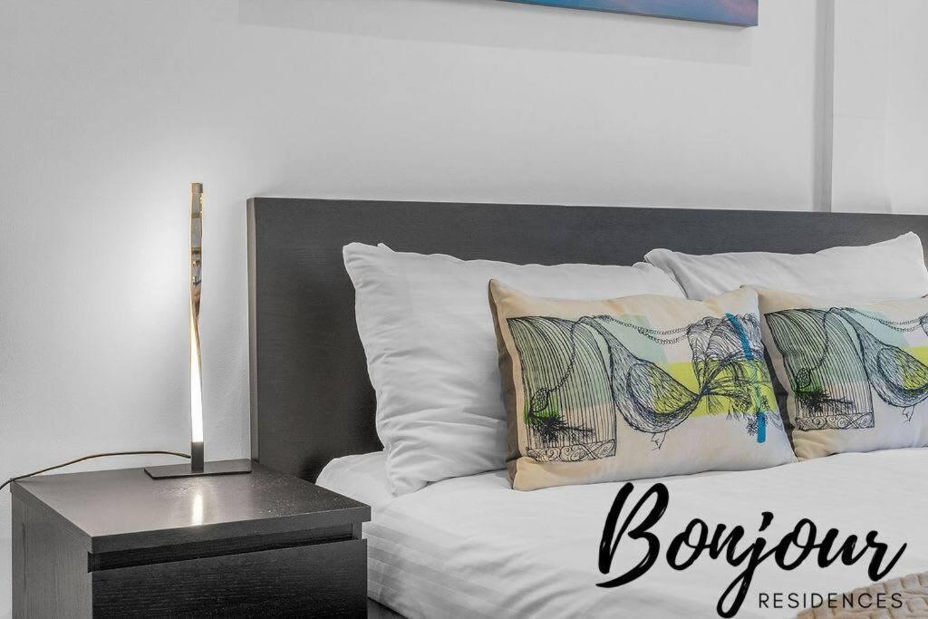 Clichy Ground Floor 1br-1 Ba, Shared Garden Access By Bonjour Residences Apartment Edinburgh