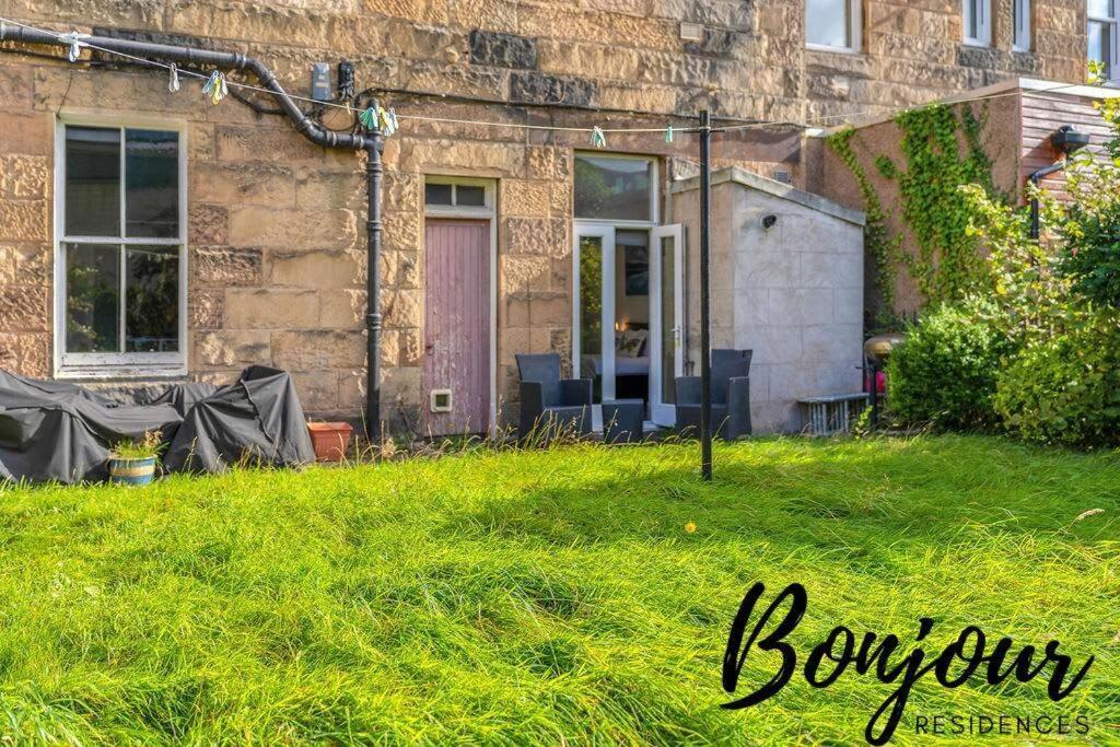 Clichy Ground Floor 1br-1 Ba, Shared Garden Access By Bonjour Residences
