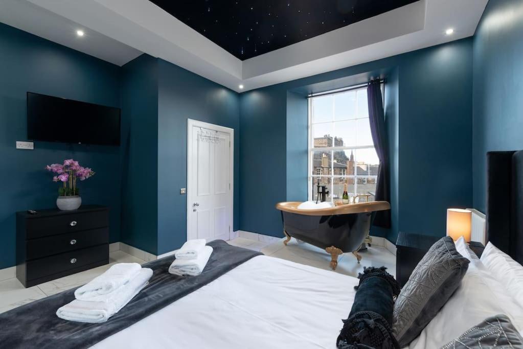 Apartment Spacious Modern Centre Castle Views *