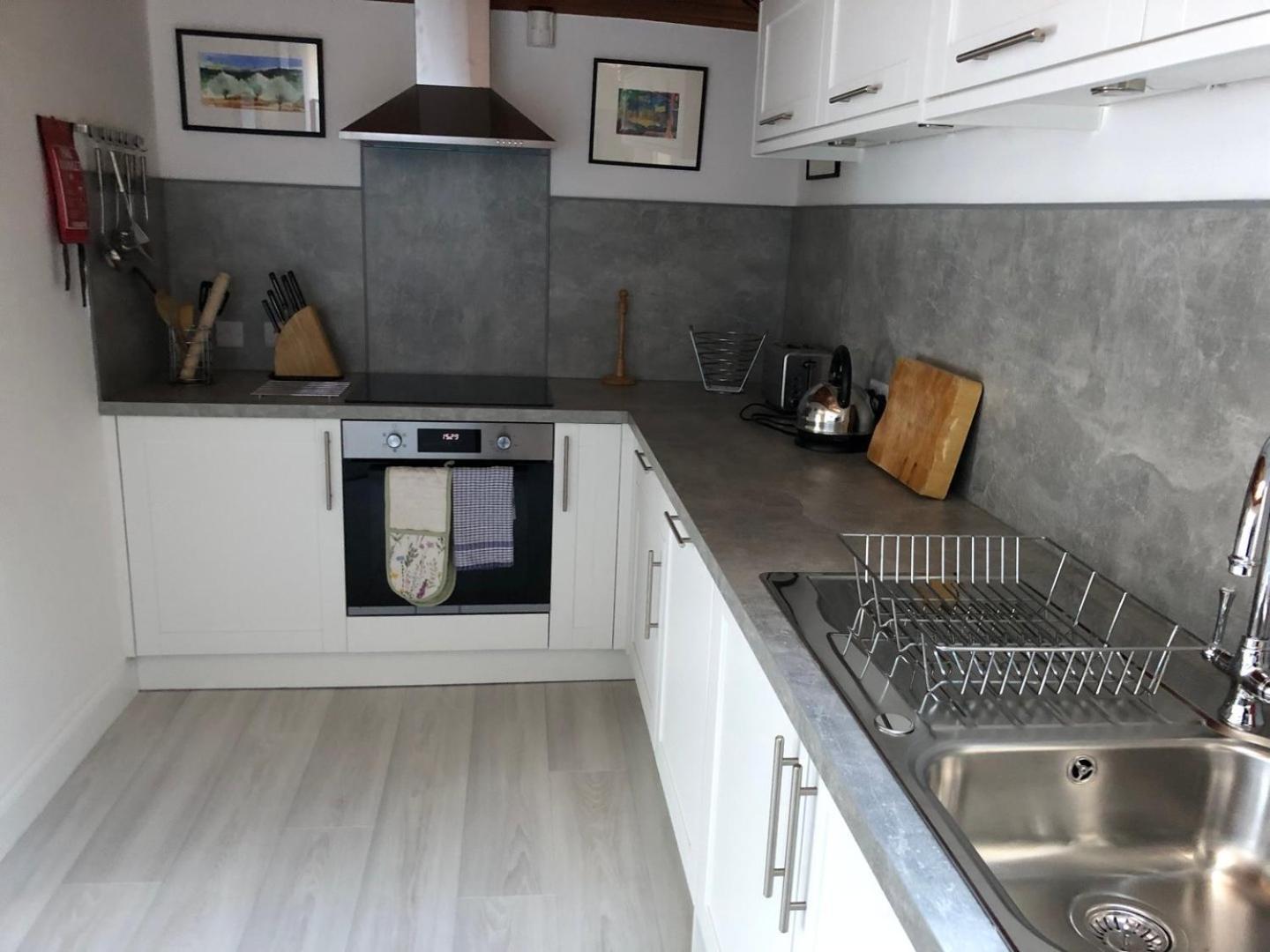 Ferienhaus Guestready - Classic Charm Near Holyrood Park *