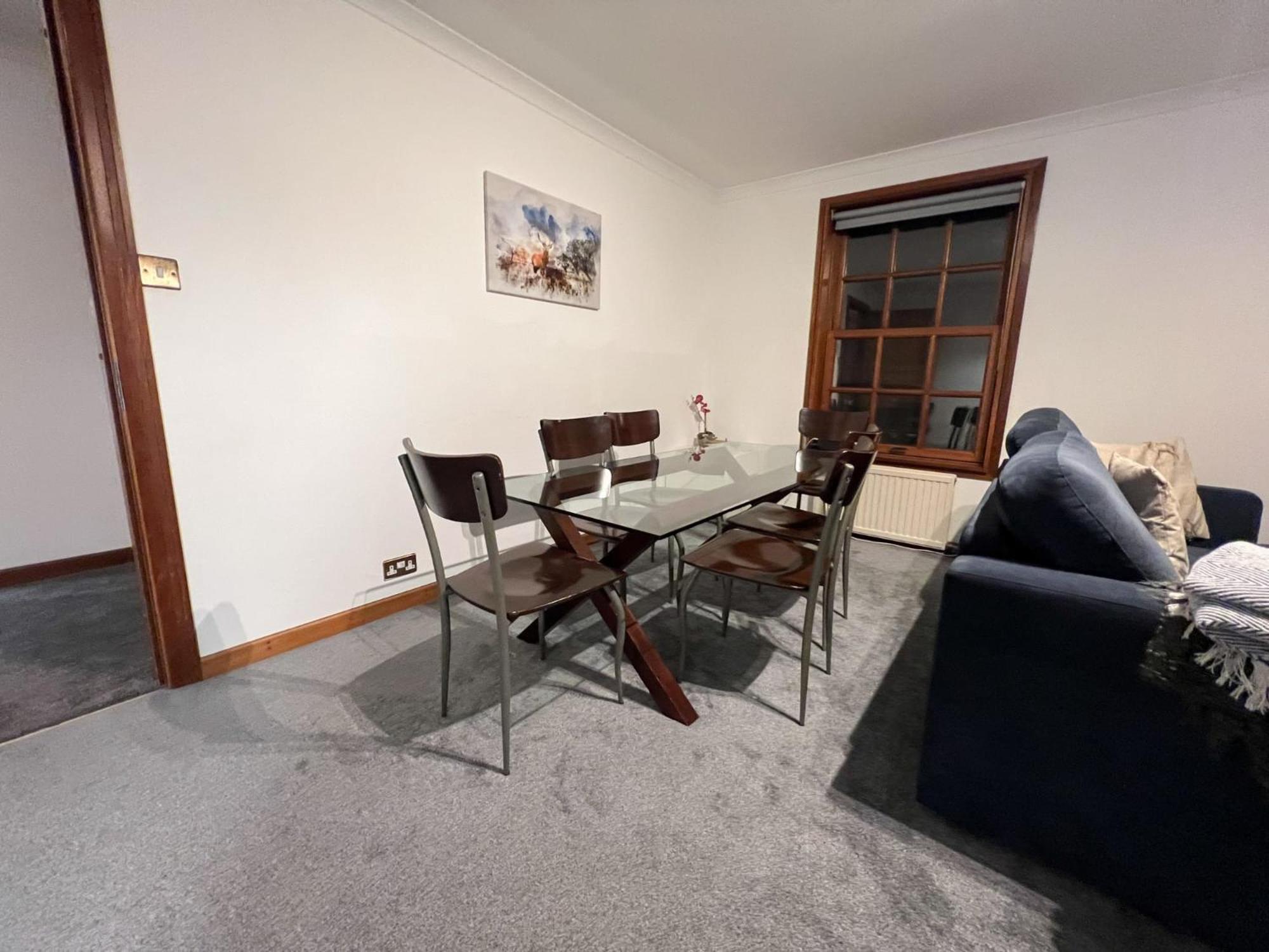2br Flat Historic Centre Sleeps 5 Apartment *