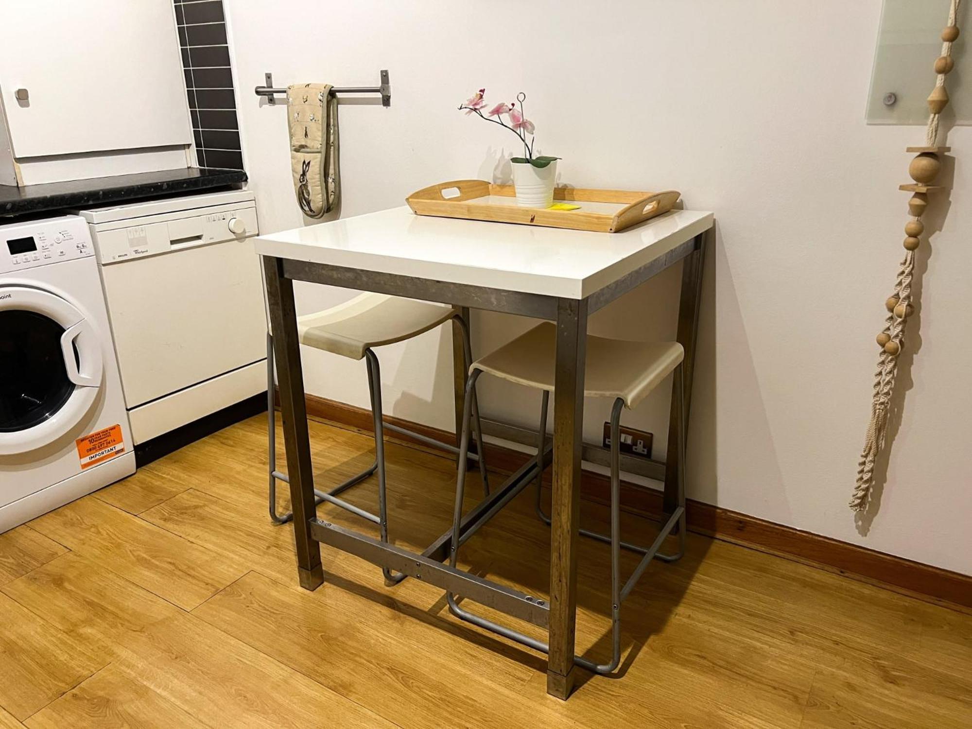2br Flat Historic Centre Sleeps 5 * Edinburgh