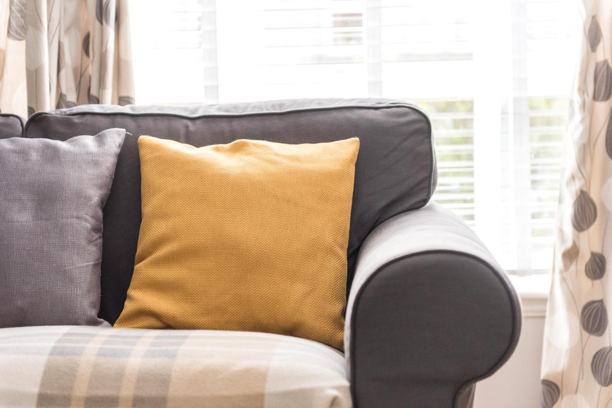 Cosy Roseburn Apartment, - 2 Bedrooms, Free Parking