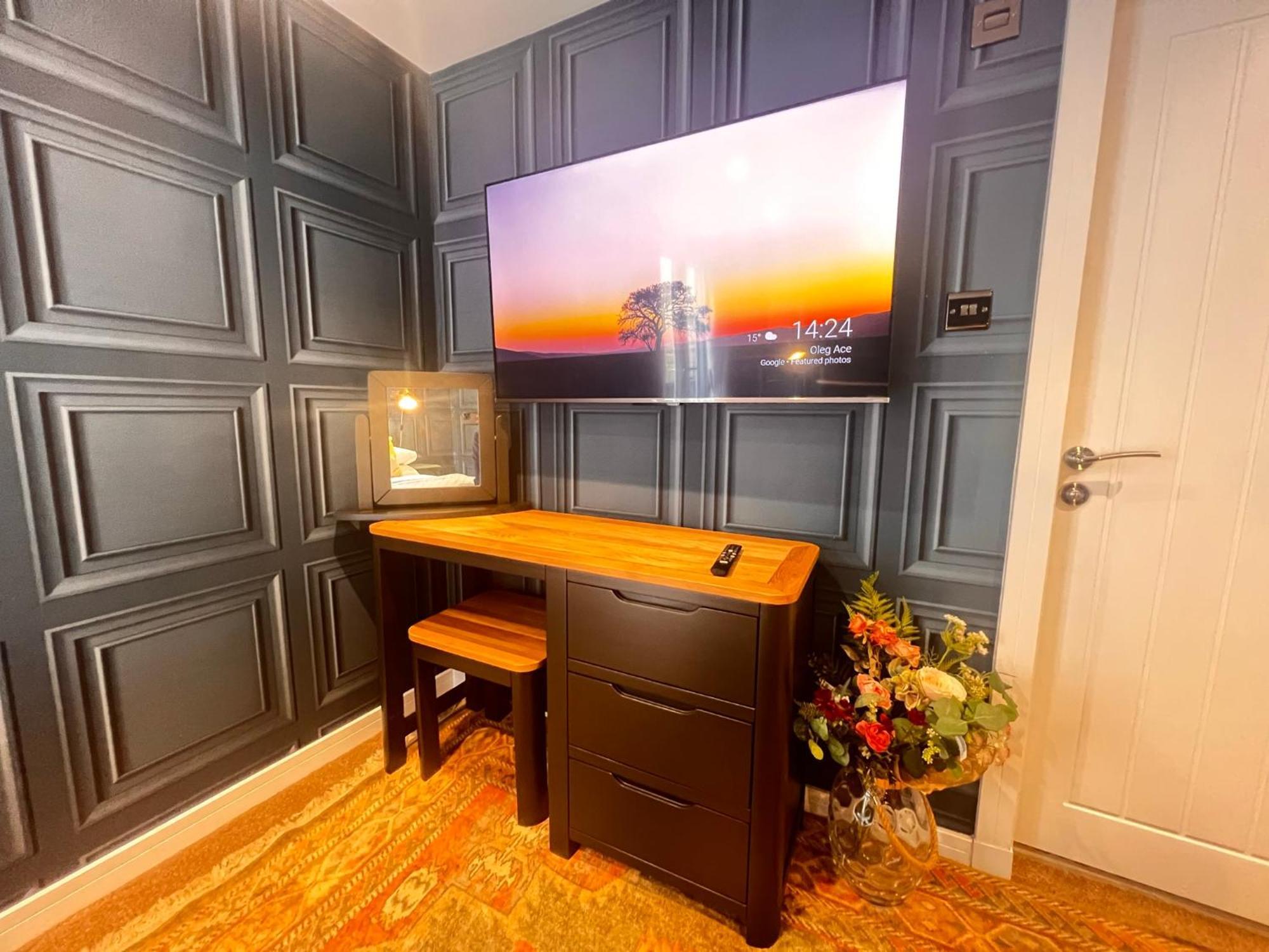 Rosehall Guest house 3*
