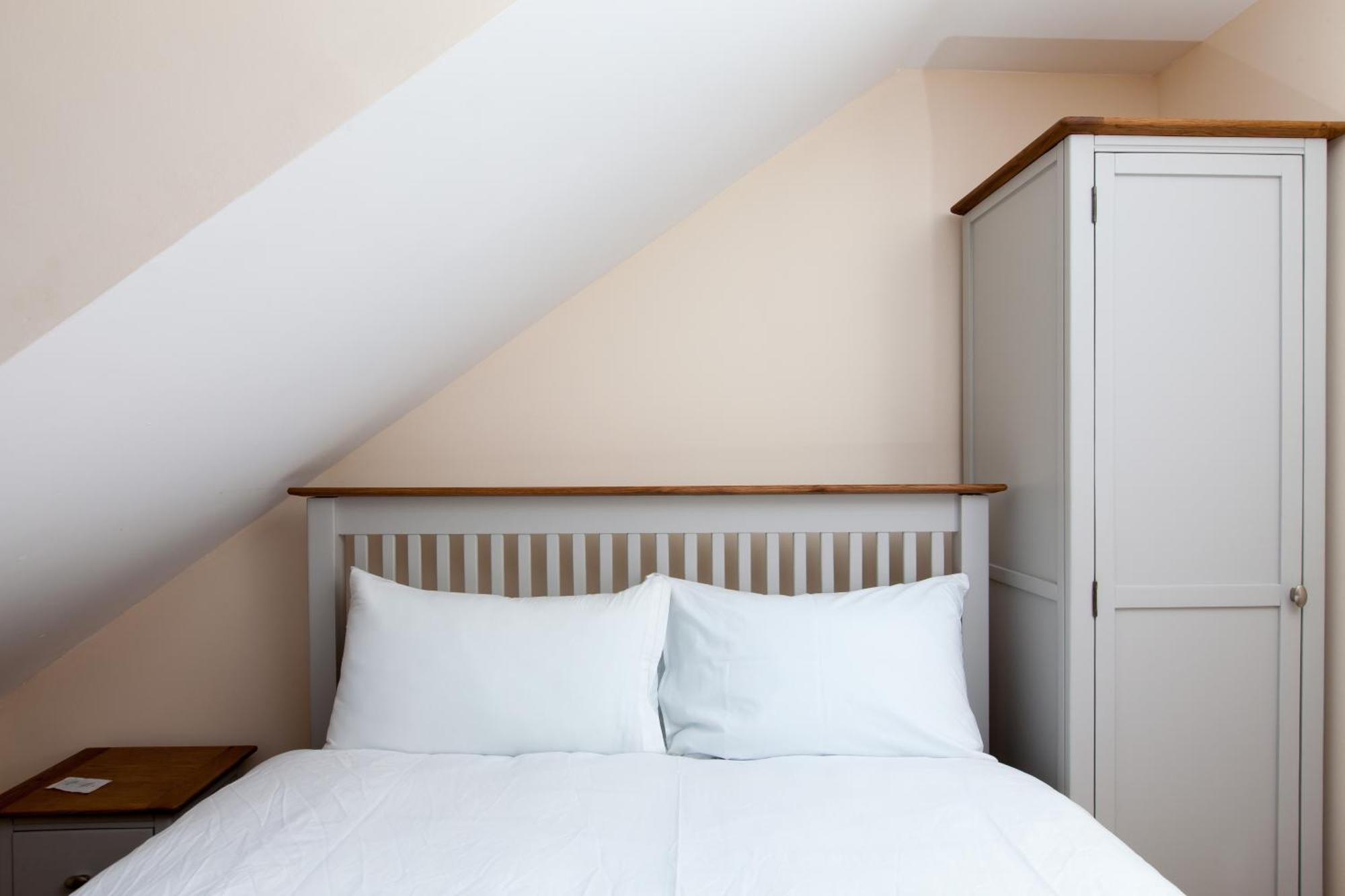 Luxe Arthurs Seat View Townhouse With Hot Tub Apartment Edinburgh