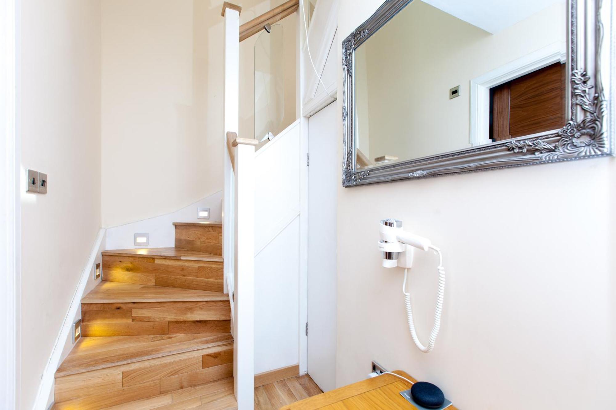 Luxe Arthurs Seat View Townhouse With Hot Tub Apartment *