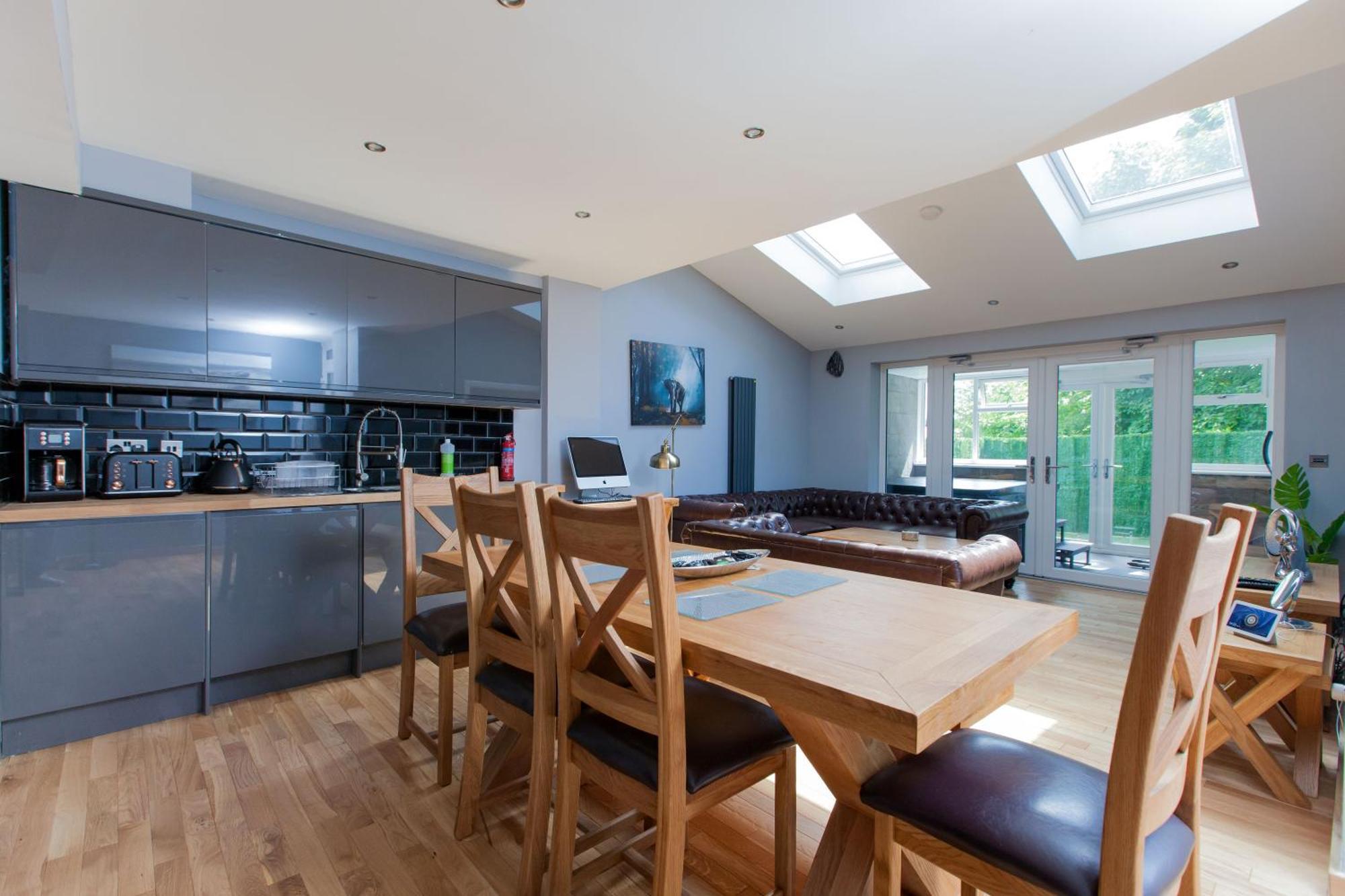 Luxe Arthurs Seat View Townhouse With Hot Tub Apartment