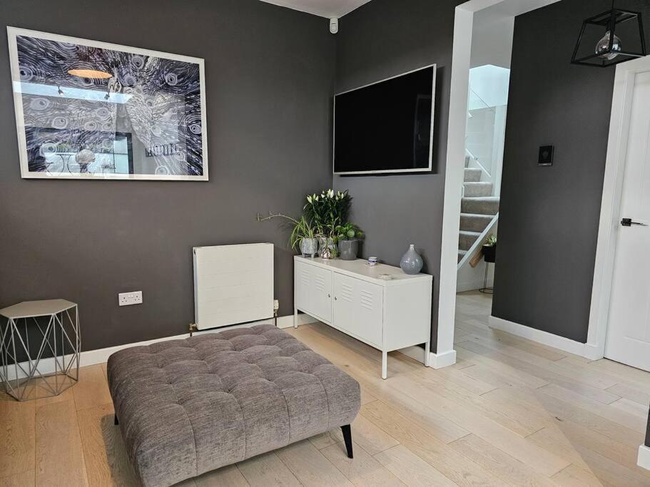 Holiday home Kaimes Kip: Stylish Five Bedroom Edinburgh