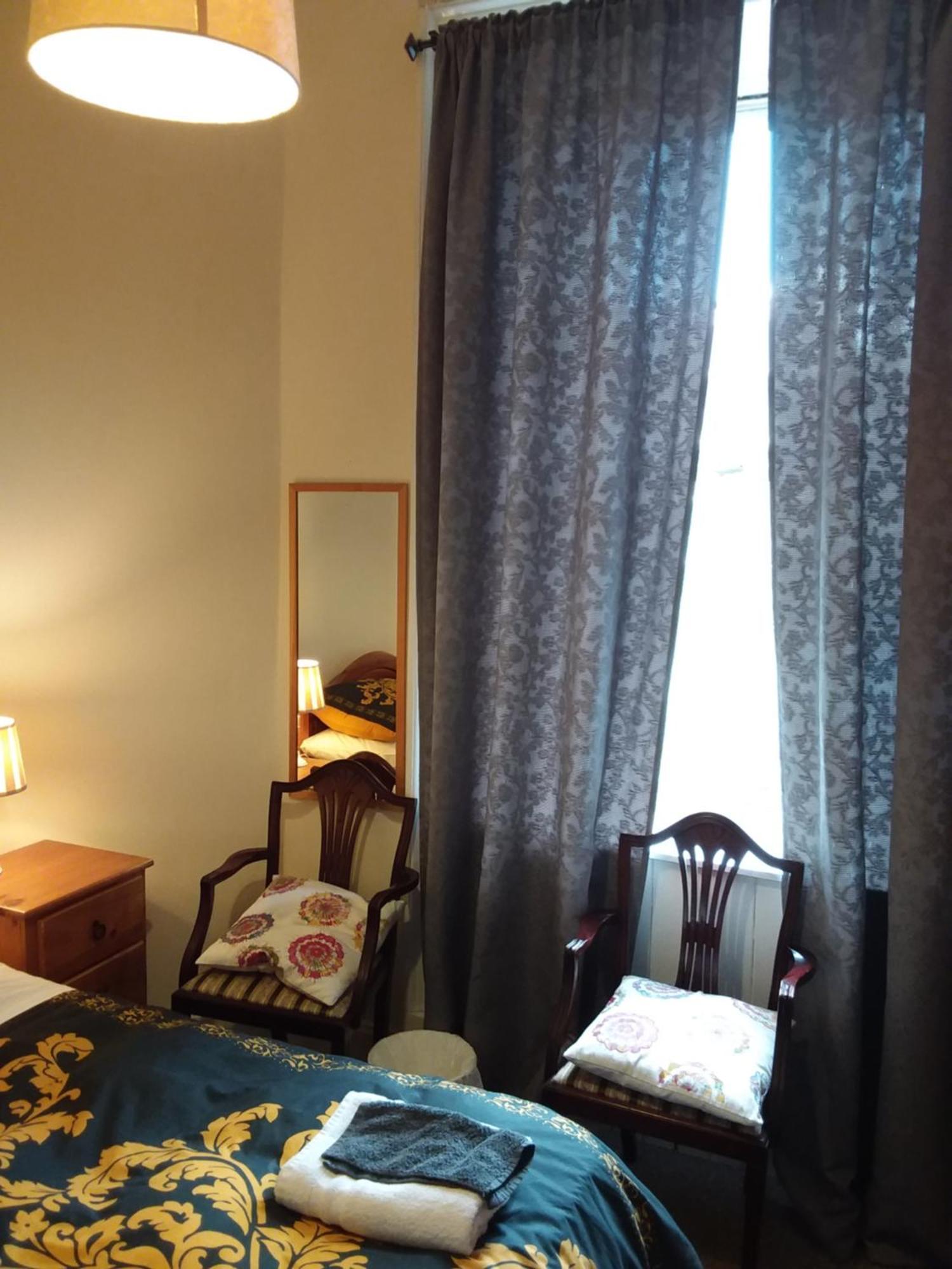 The City- Braveheart House Homestay Edinburgh