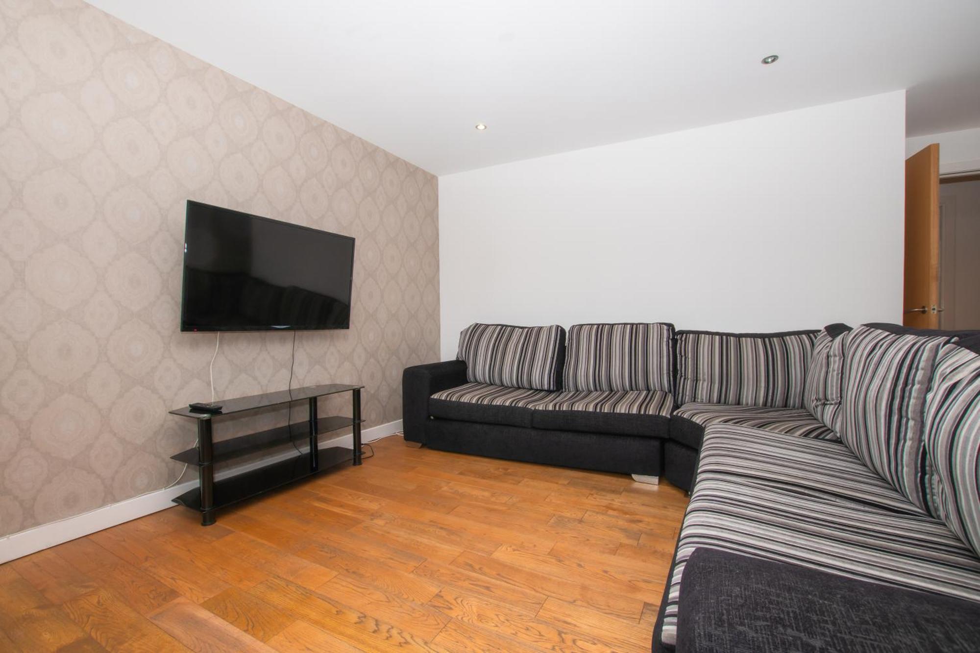 Blue Harbour Apartment