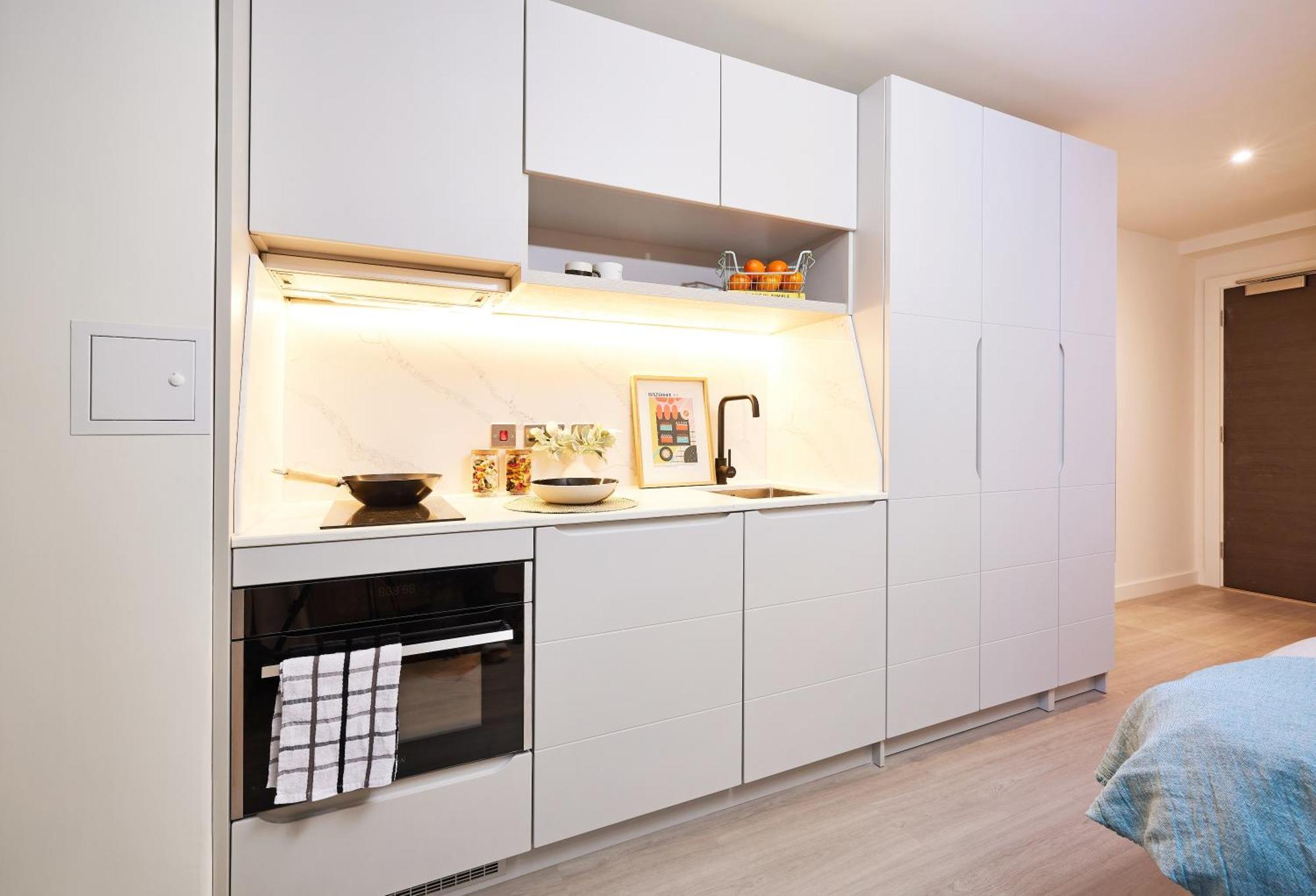 Joivy At Iona Street - Adults Only Apartment *