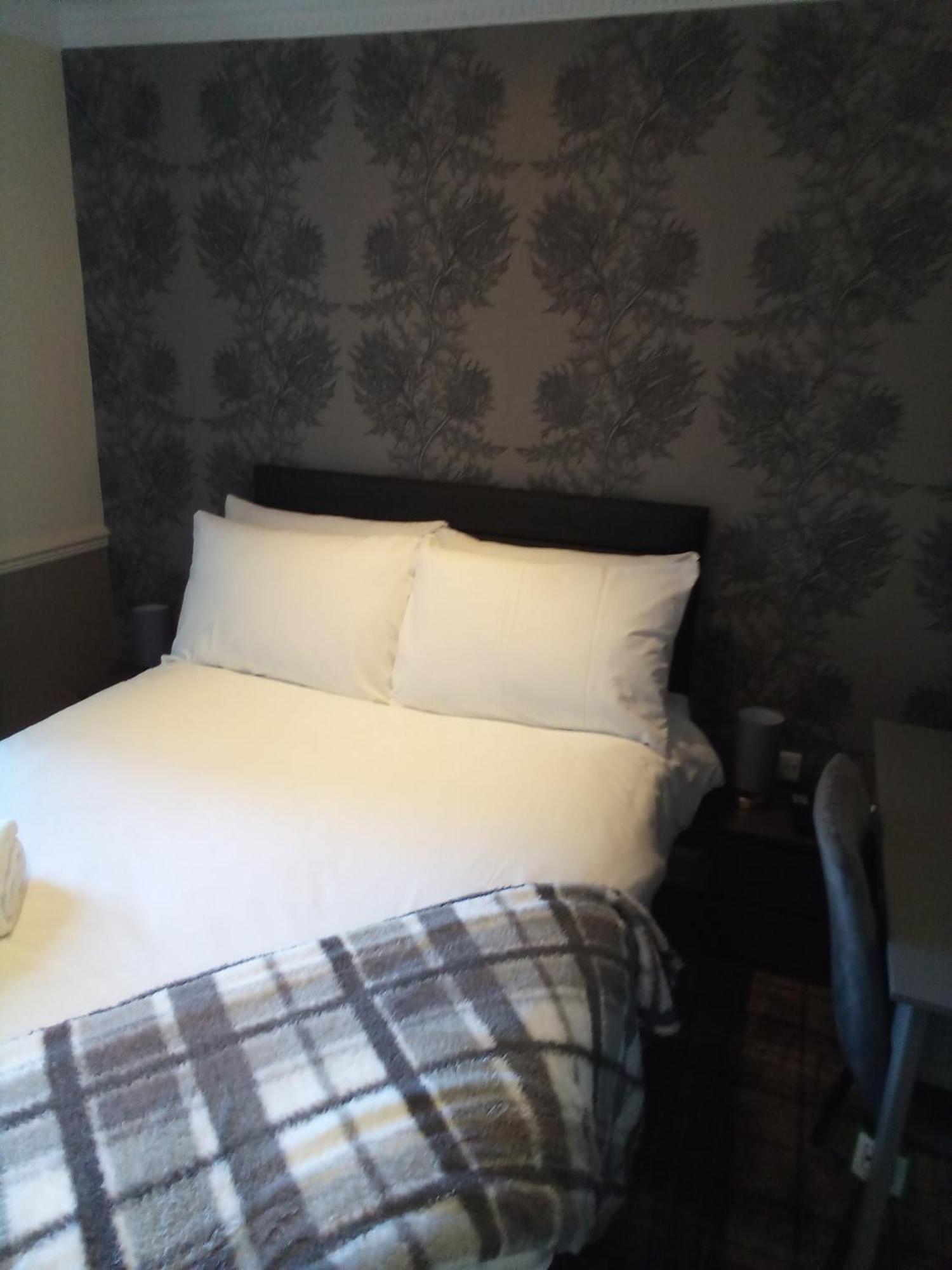 Hotel Ardmillan 2*