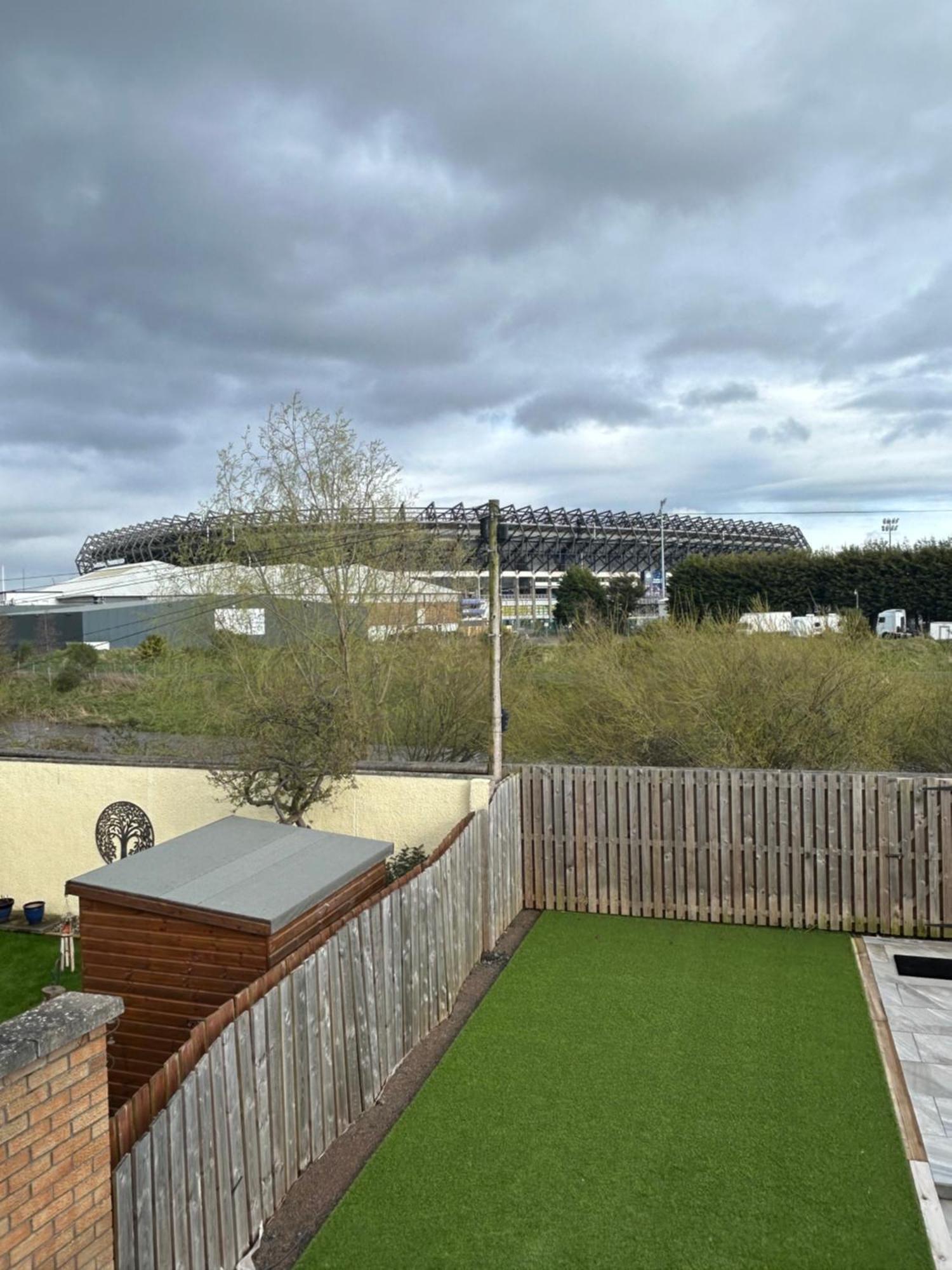 Riversdale House Next To Murrayfield Stadium Edinburgh