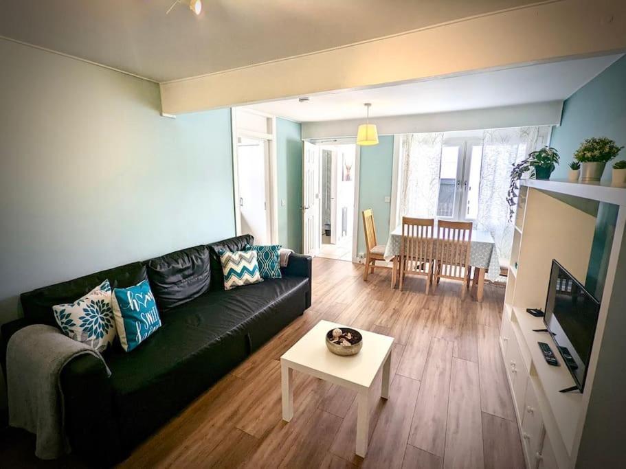Cosy 2-bedroom House In Leith * EDI