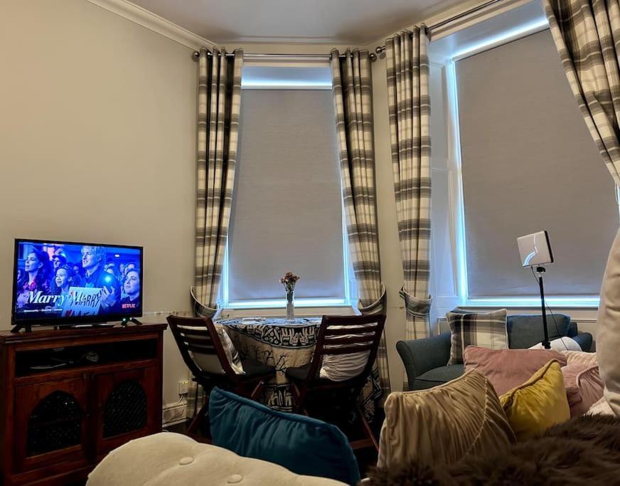Edinburghs Arthurs Seat View Apartment EDI
