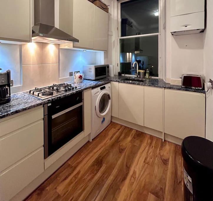 Edinburghs Arthurs Seat View Apartment EDI
