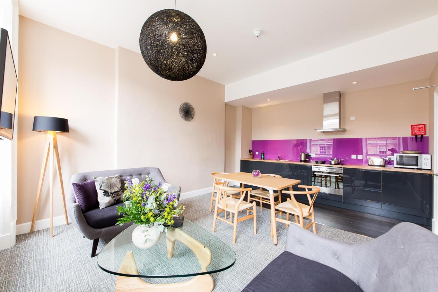 The Spires Serviced Apartments Edinburgh *