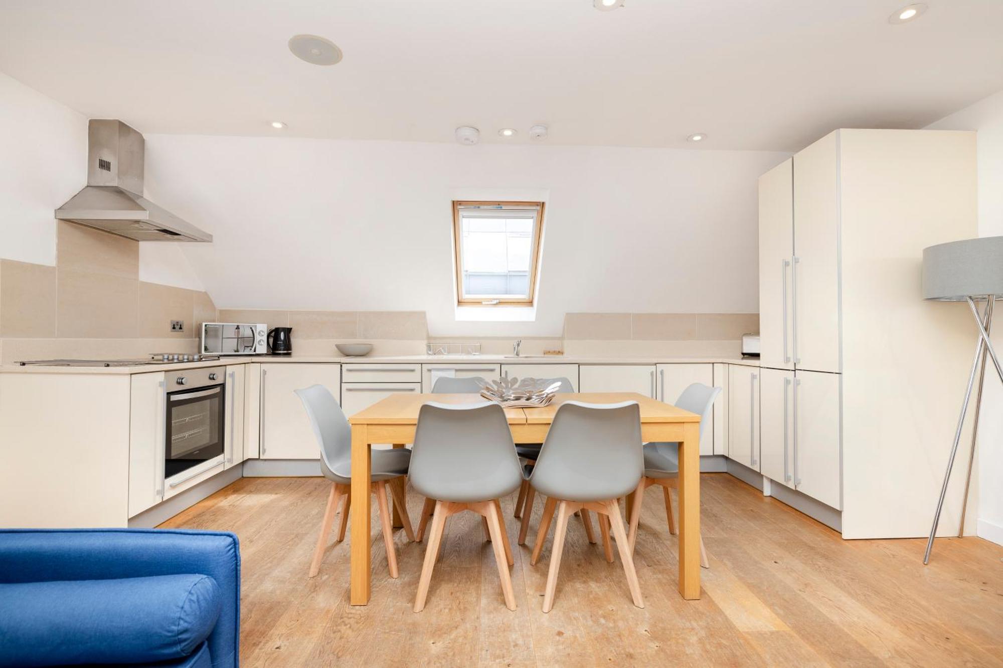 Joivy Superb Flats In The Heart Of Edinburgh