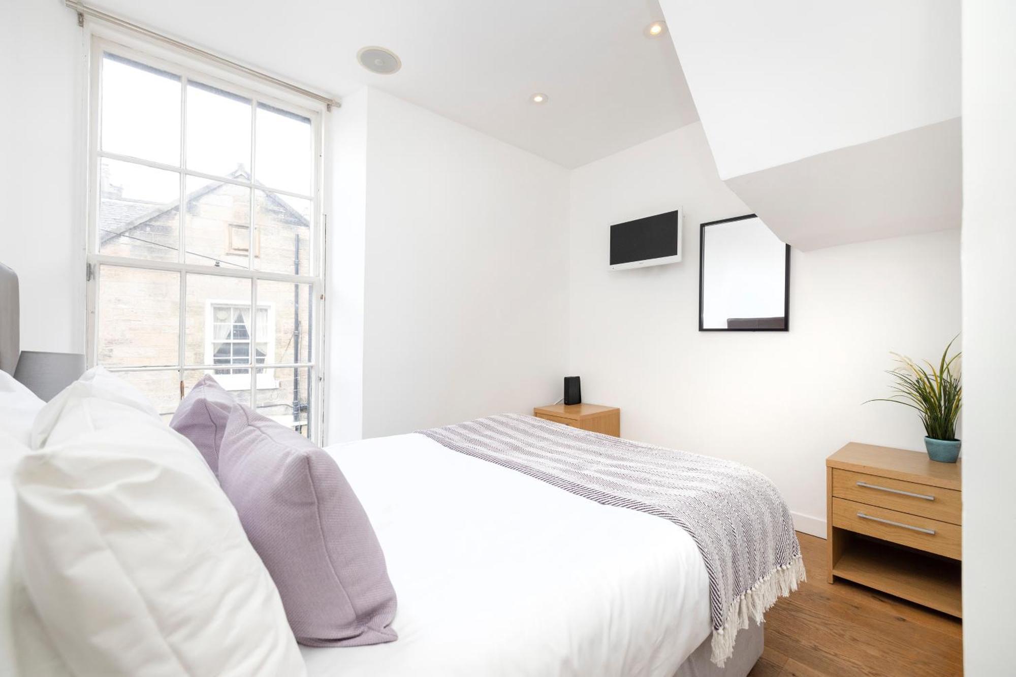 Joivy Superb Flats In The Heart Of * Edinburgh