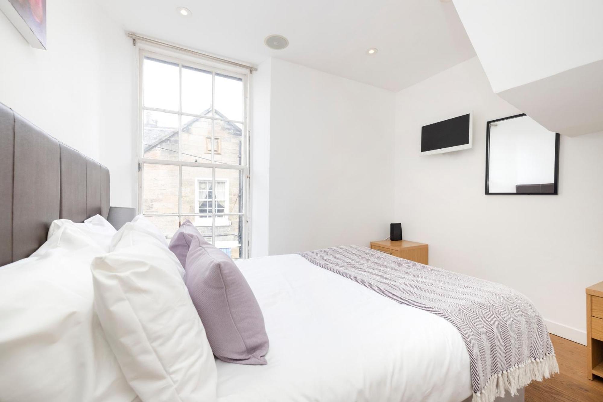 Joivy Superb Flats In The Heart Of Edinburgh