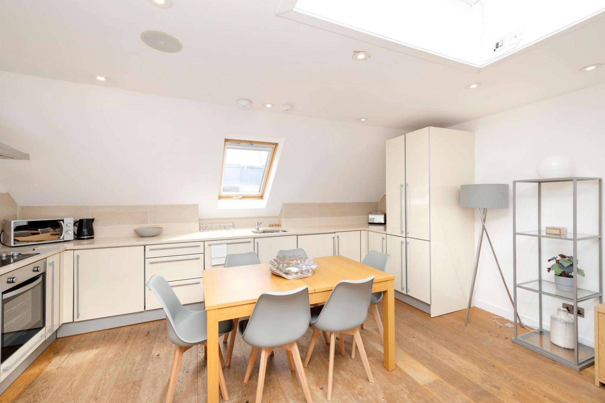 Joivy Superb Flats In The Heart Of Apartment Edinburgh