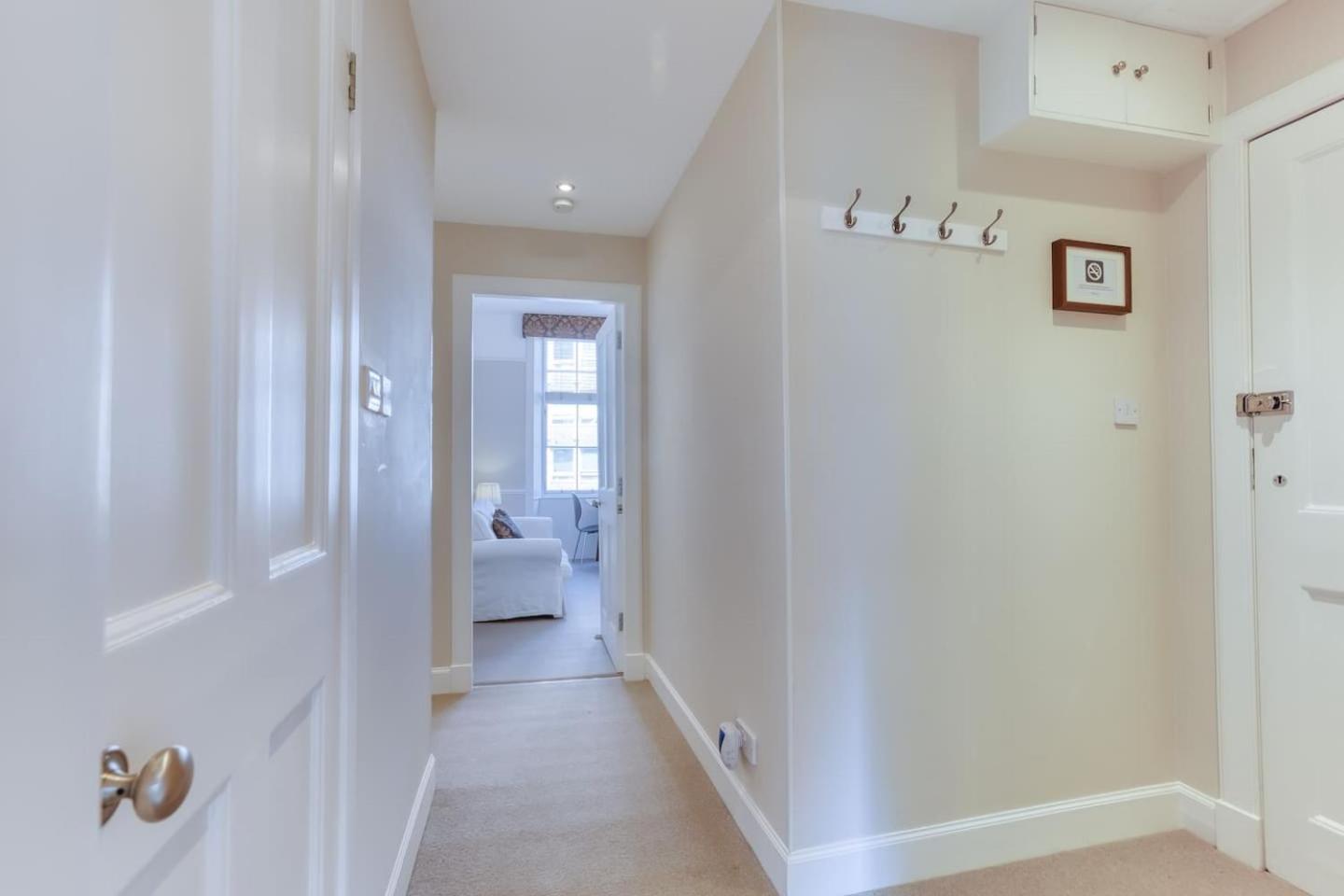 West Port - 2br In The Heart Of The Old Town Just Off The Grassmarket Apartment