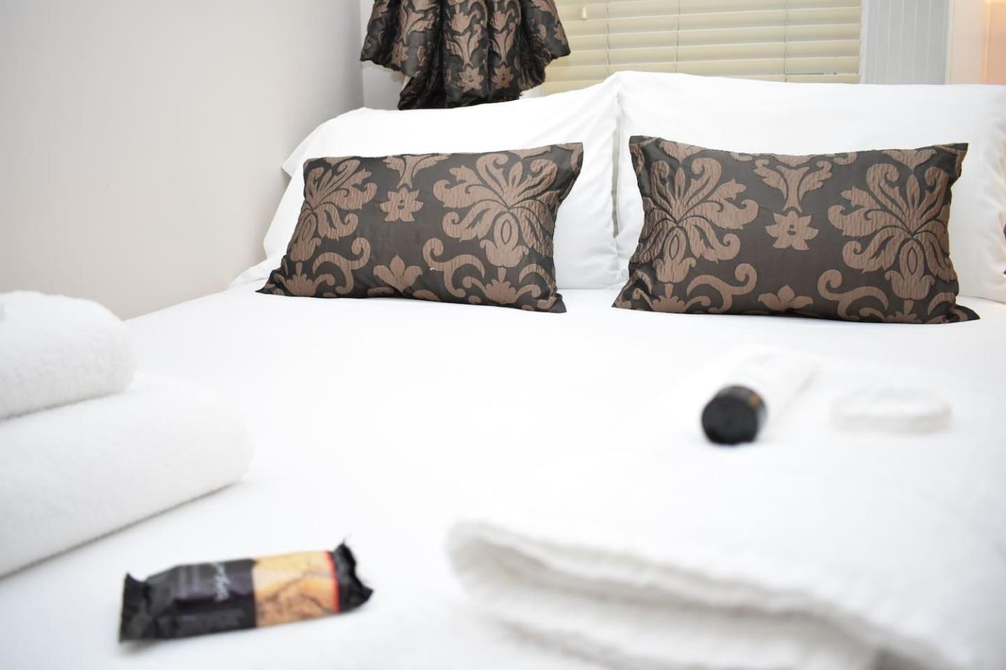 West Port - 2br In The Heart Of The Old Town Just Off The Grassmarket * Edinburgh