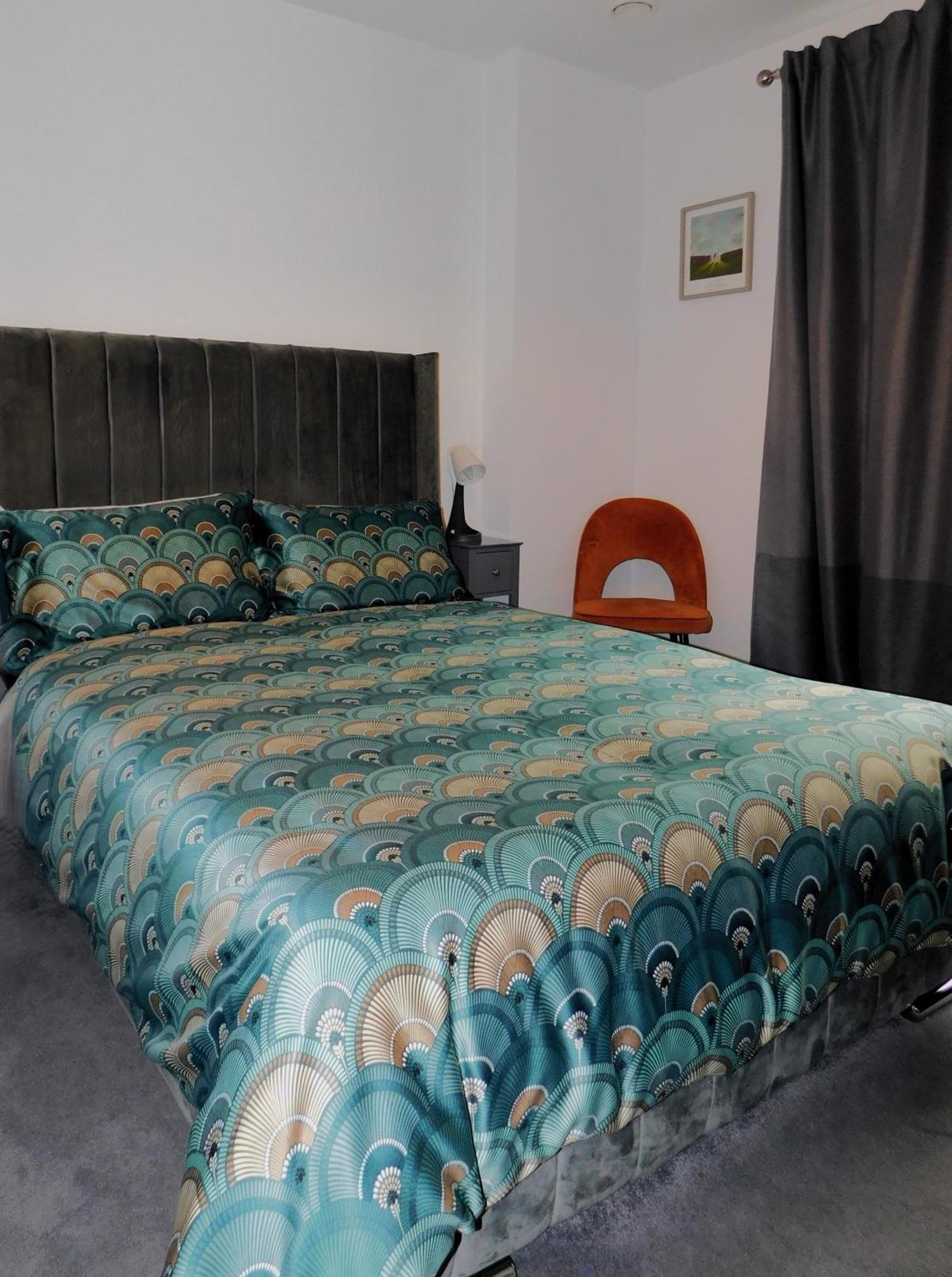Apartment Beautiful Meadowbank With On-street Parking EDI