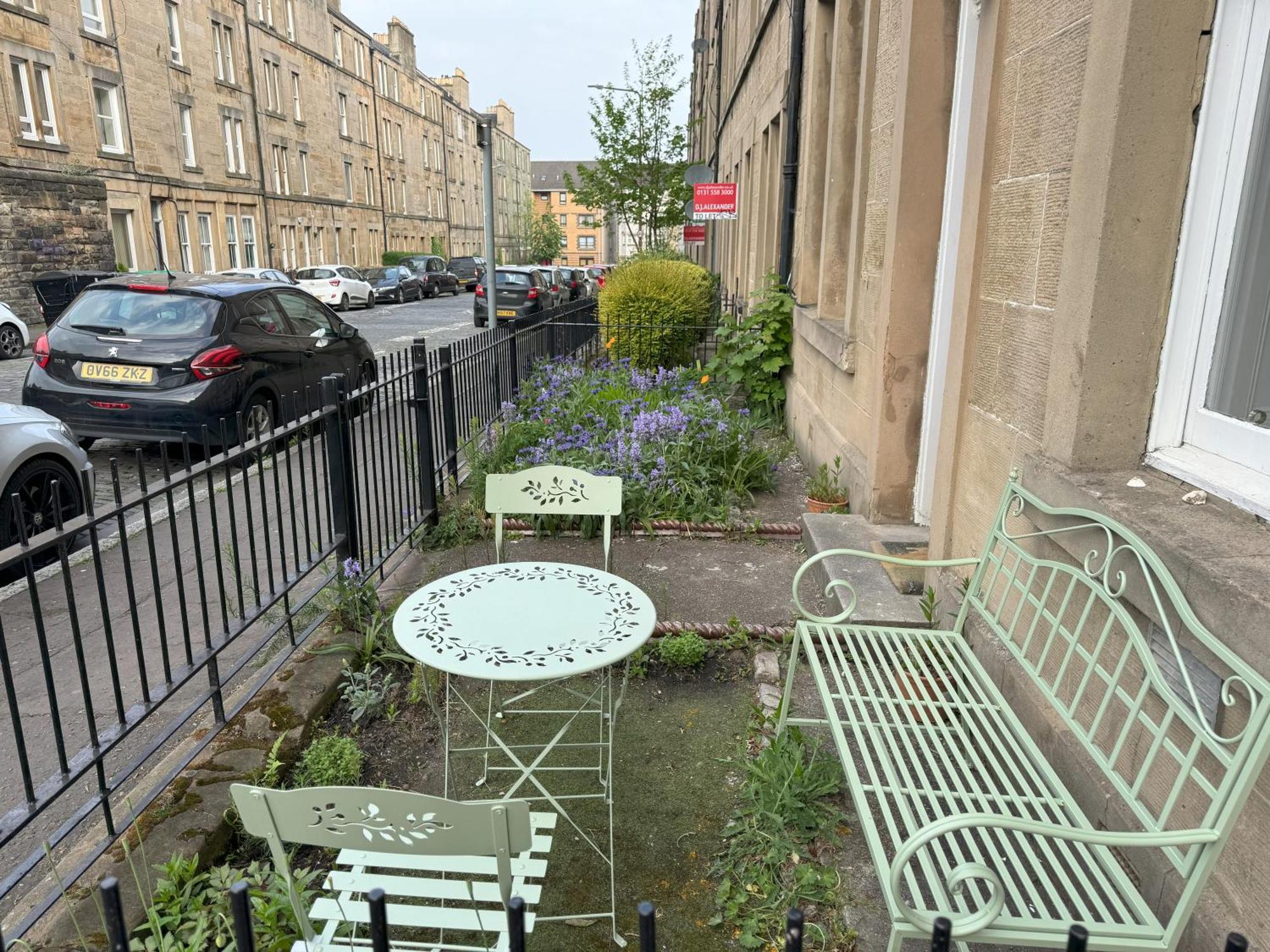Apartment Joivy Splendid Near Haymarket Edinburgh
